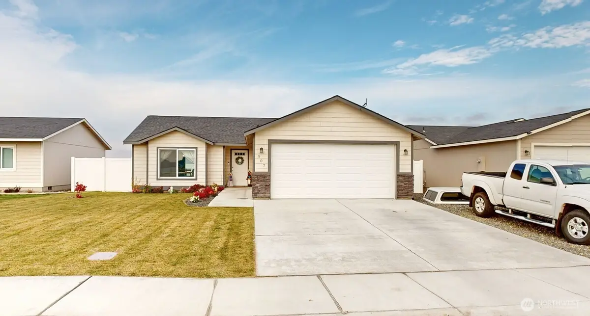 907 E Cascade Street, Othello, WA 99344 - Image #1
