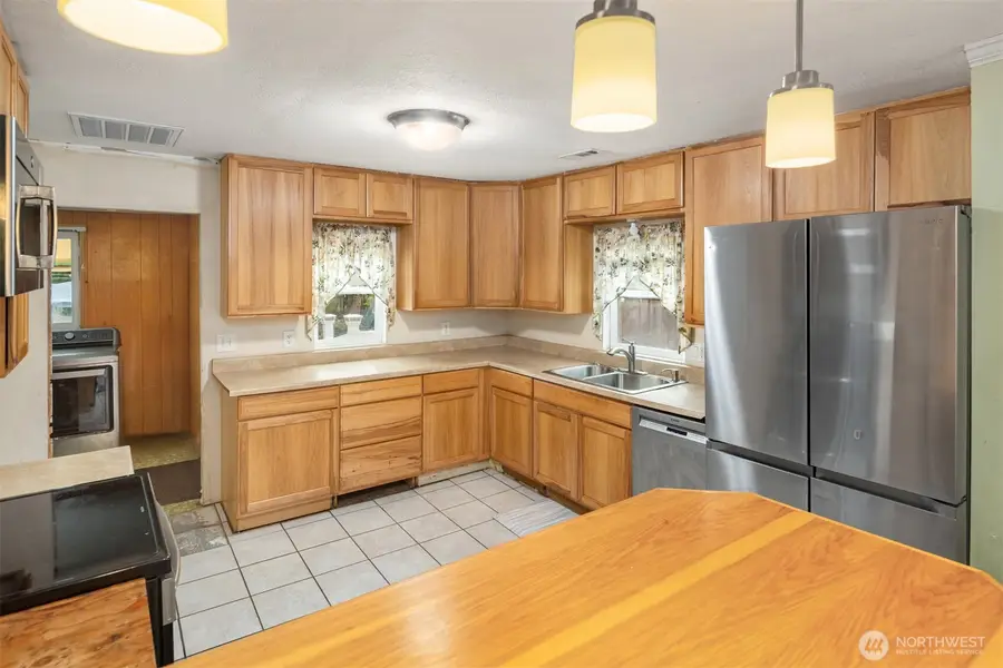 335 N Madison Street, Monroe, WA 98272 - Image #3