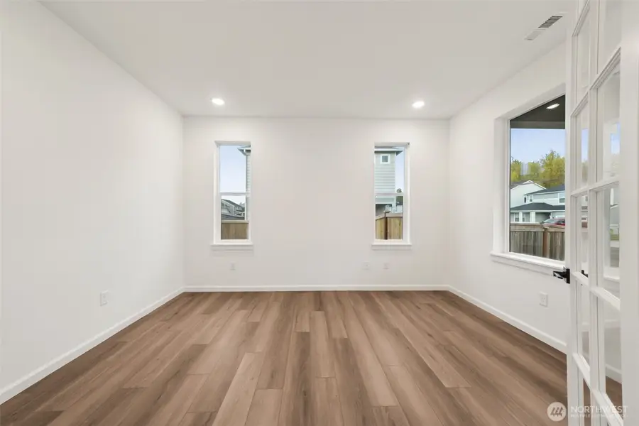 723 S Davis Street #103, Buckley, WA 98321 - Image #2