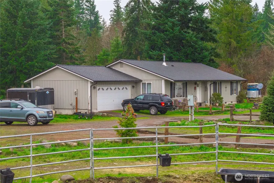 14435 Vail Cut Off Road Se, Rainier, WA 98576 - Image #2