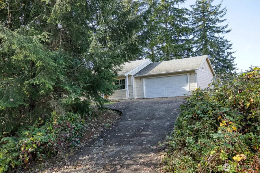 423 Evergreen Lane, Aberdeen, WA 98520 - Image #3