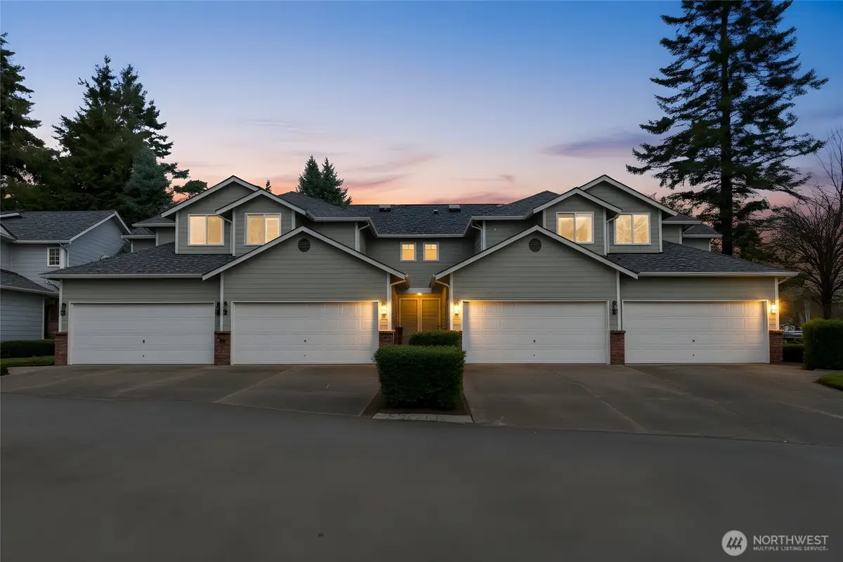 625 101st Place Se #C, Everett, WA 98208 - Image #1