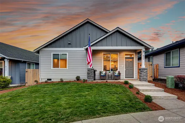 816 NE 11th Court, Battle Ground, WA 98604