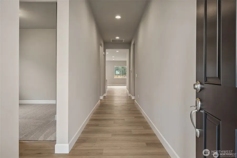 749 S Davis Street #104, Buckley, WA 98321 - Image #2