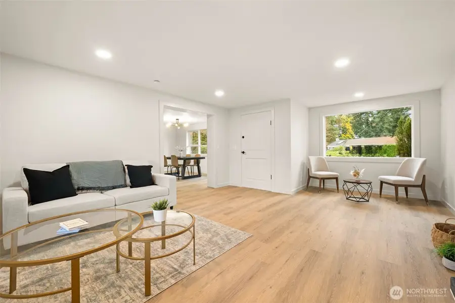 6004 225th Place Sw, Mountlake Terrace, WA 98043 - Image #3