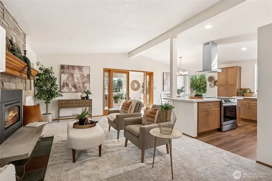 605 Louviers Avenue, Dupont, WA 98327 - Image #3