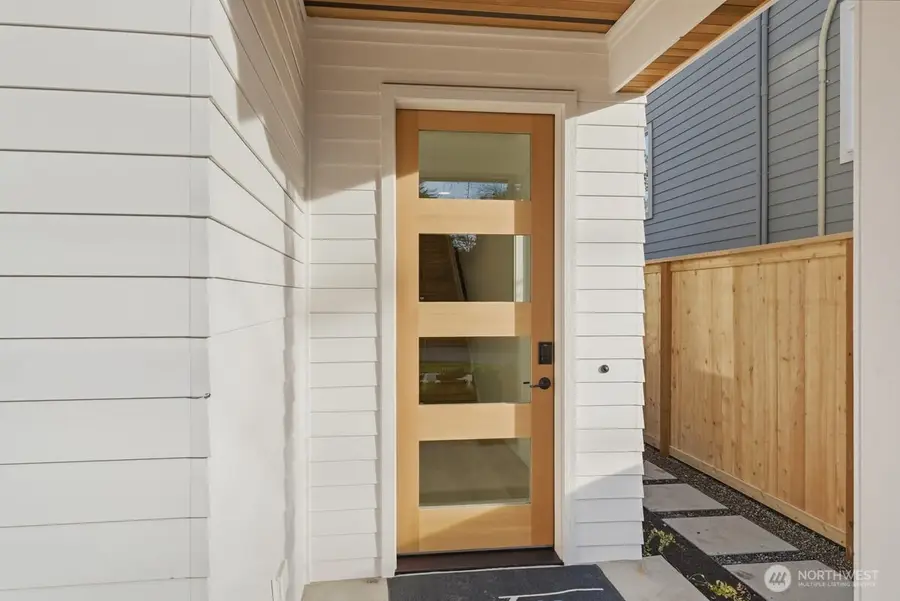 7360 22nd Avenue Nw, Seattle, WA 98117 - Image #2