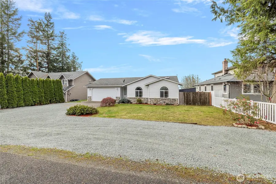 329 Melissa Street, Camano Island, WA 98282 - Image #3