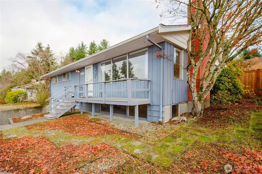 3804 Harbel Drive Ne, Bremerton, WA 98310 - Image #3