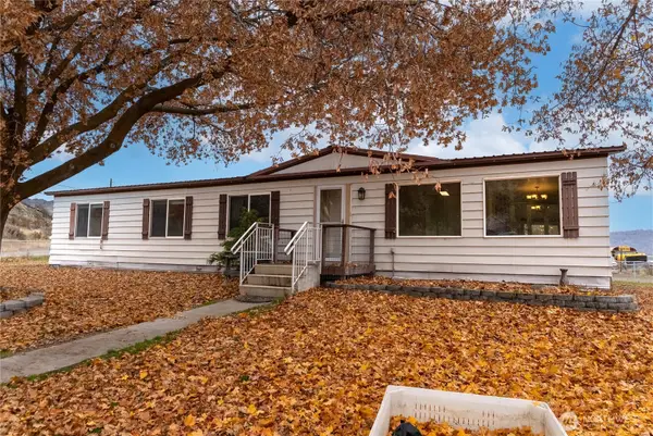 44 Nickles Road, Okanogan, WA 98840