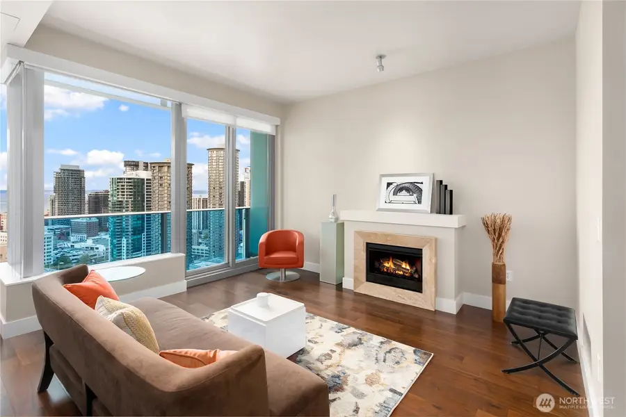 737 Olive Way #2709, Seattle, WA 98101 - Image #3