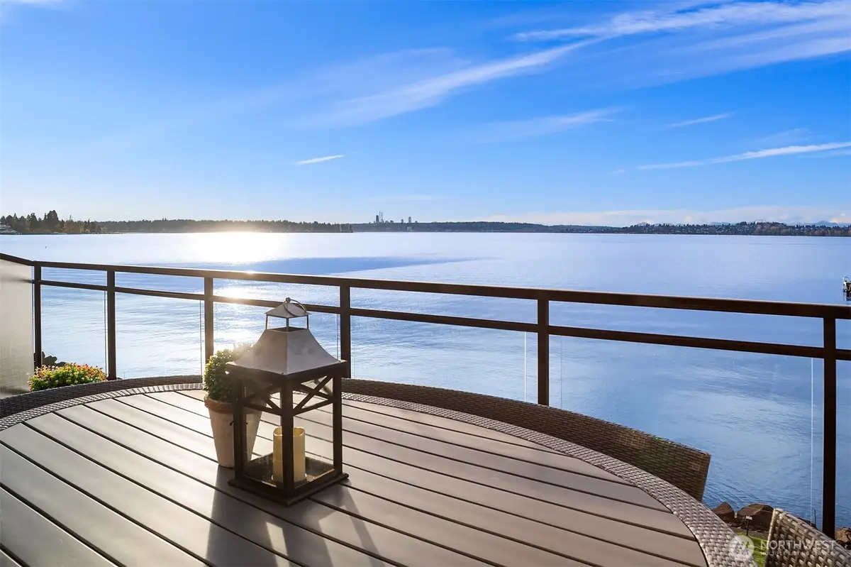 6363 Lake Washington Boulevard Ne #203, Kirkland, WA 98033 - Image #1