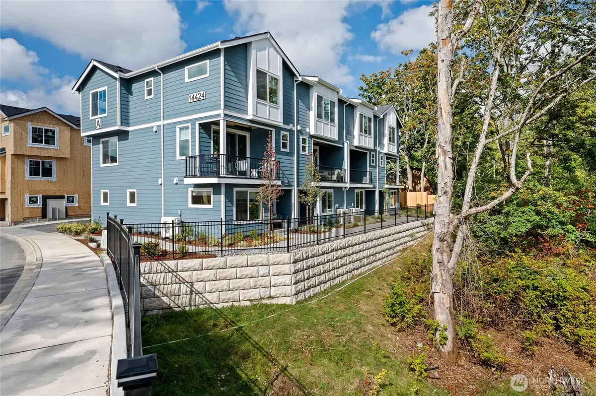 14424 Madison Way #G5, Lynnwood, WA 98087 - Image #1