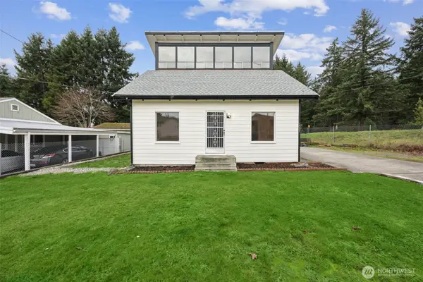 2225 E 64th Street, Tacoma, WA 98404