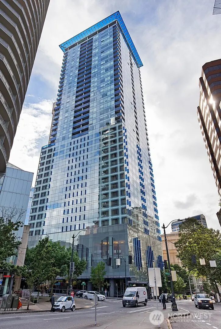 737 Olive Way #2706, Seattle, WA 98101 - Image #2