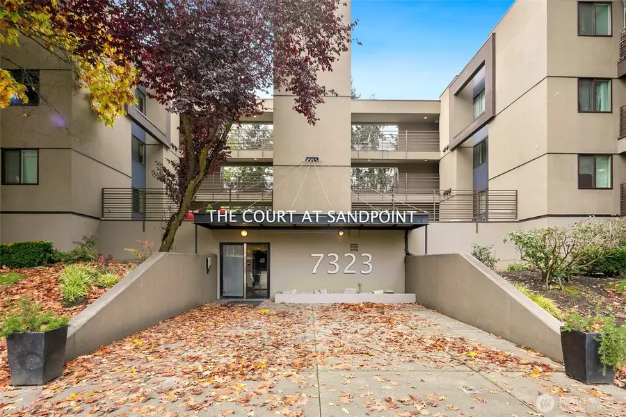 7323 Sand Point Way Ne #103, Seattle, WA 98115 - Image #2