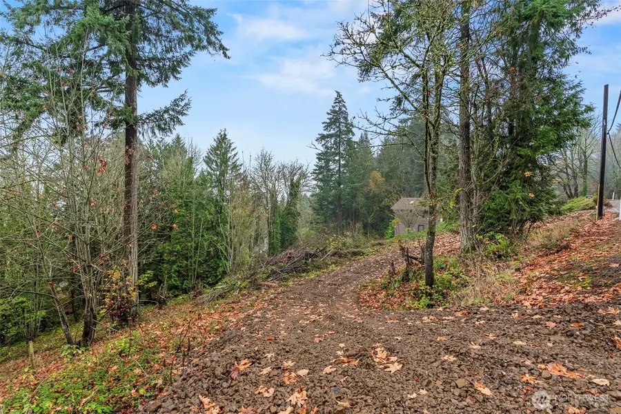 4043 Sunset Way, Longview, WA 98632 - Image #2