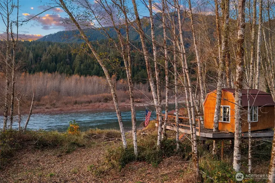 250 Cedar Grove Road, Randle, WA 98377 - Image #3