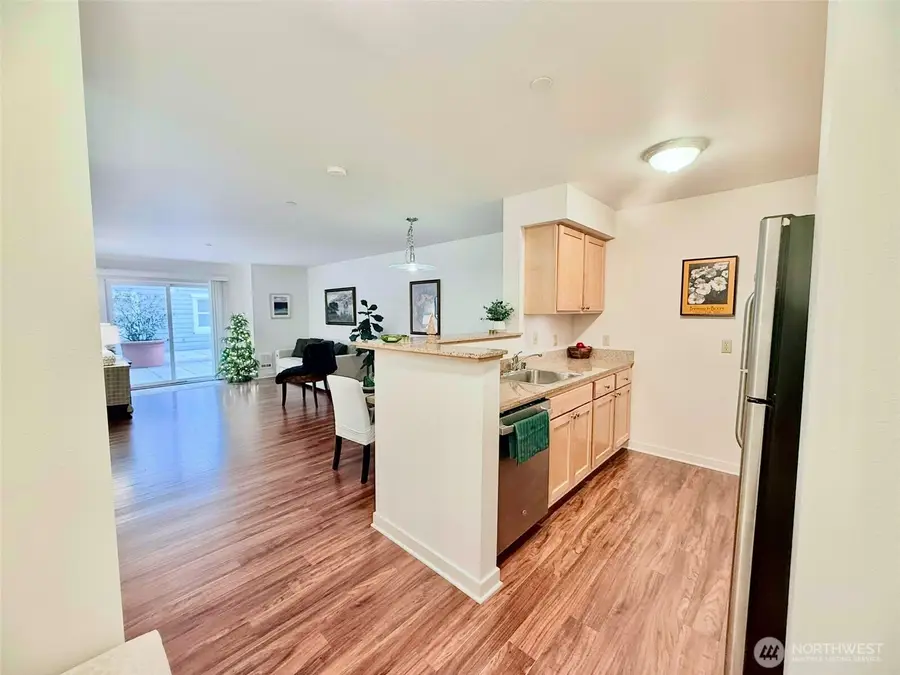 300 High School Road Ne #203, Bainbridge Island, WA 98110 - Image #2