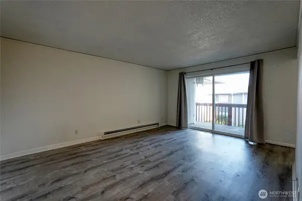 17301 NE 45th Street #88, Redmond, WA 98052