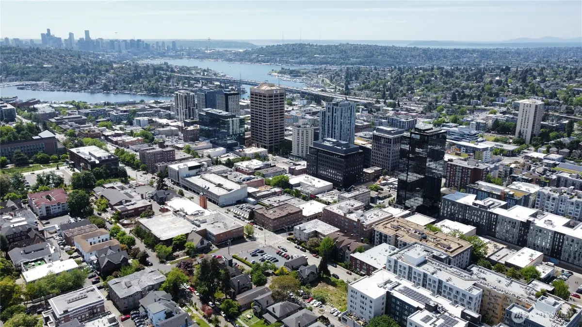 4722 - 4730 15th Avenue Ne, Seattle, WA 98105 - Image #1