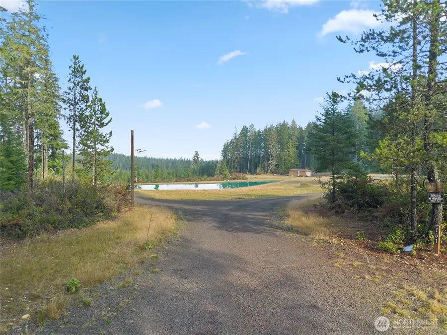 151 E Kingsley Place, Belfair, WA 98528 - Image #2