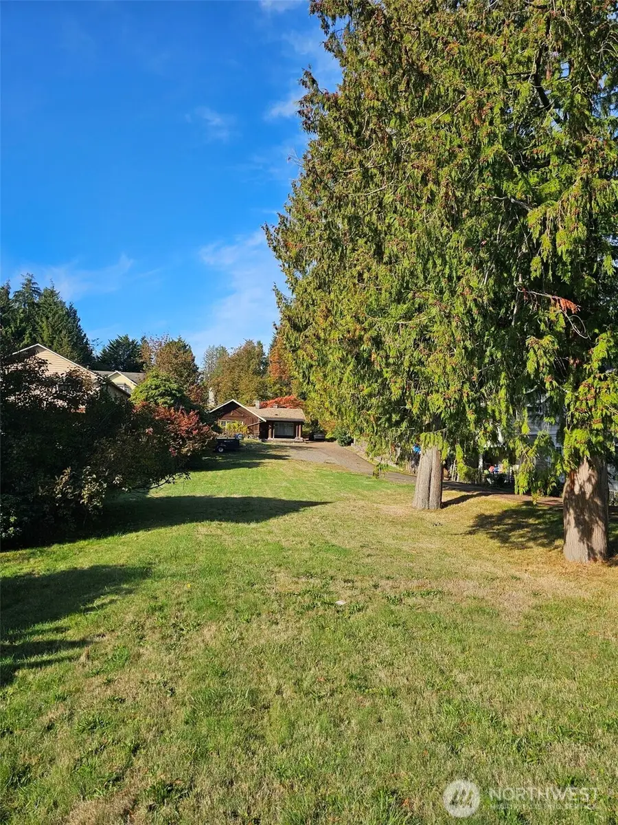 17129 10th Ne, Shoreline, WA 98155 - Image #3