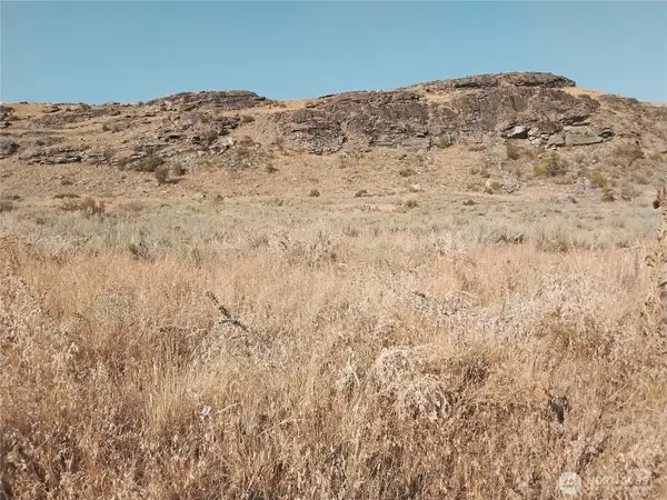 1 Painted Rock Road #1, Tonasket, WA 98855