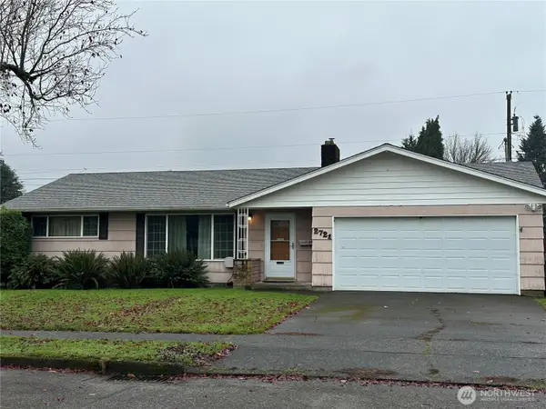 2721 Terry Avenue, Longview, WA 98632