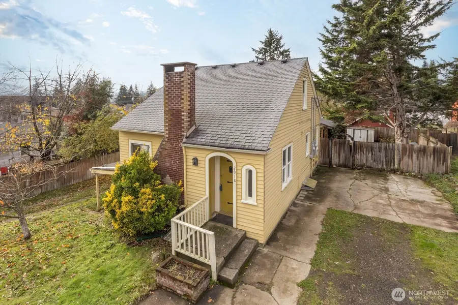 2018 11th Street, Bremerton, WA 98337 - Image #2