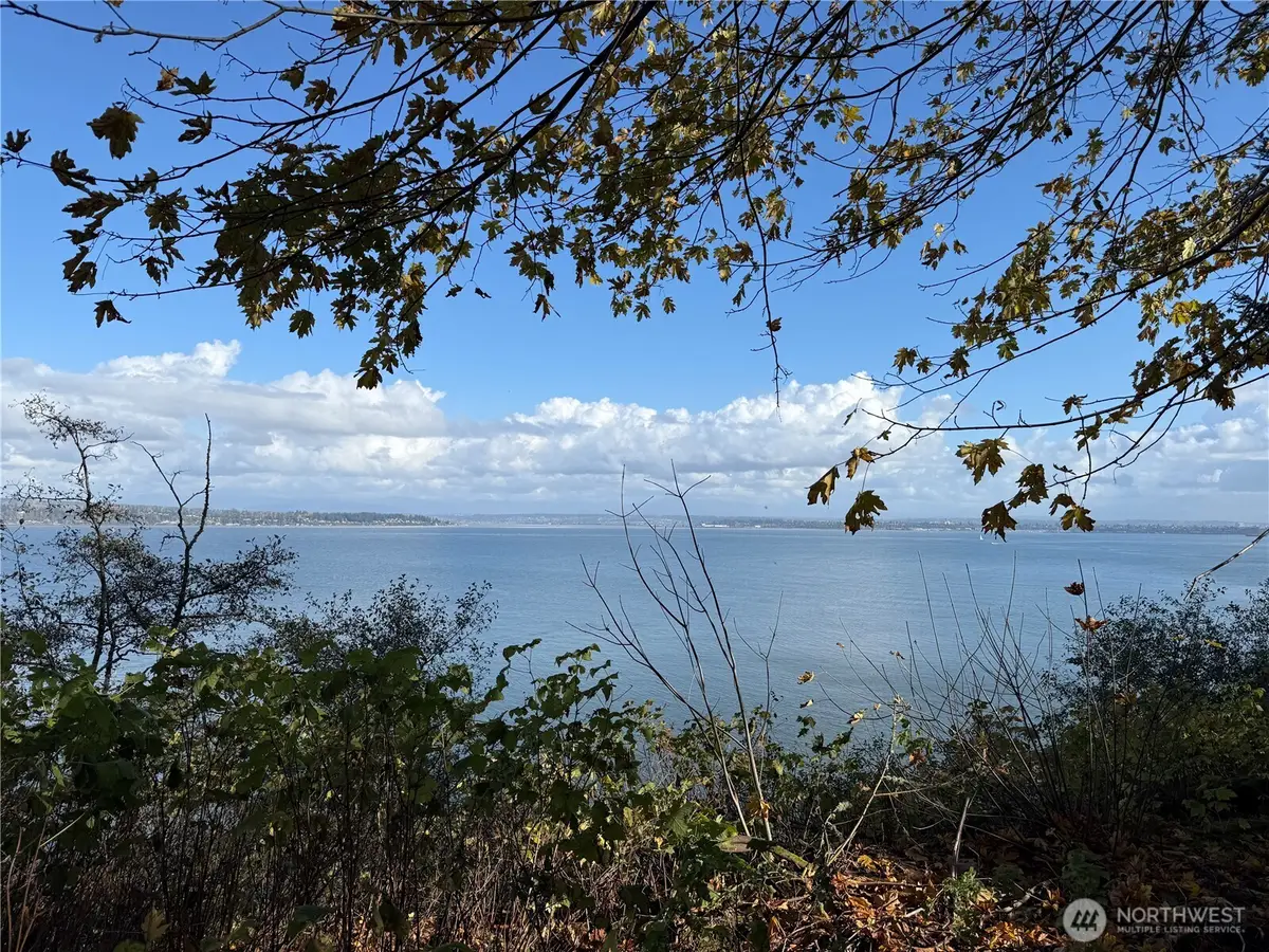 43 Beach Way, Hat Island, WA 98206 - Image #1