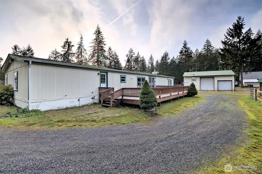 221 E Little Bear Lane, Shelton, WA 98584 - Image #2