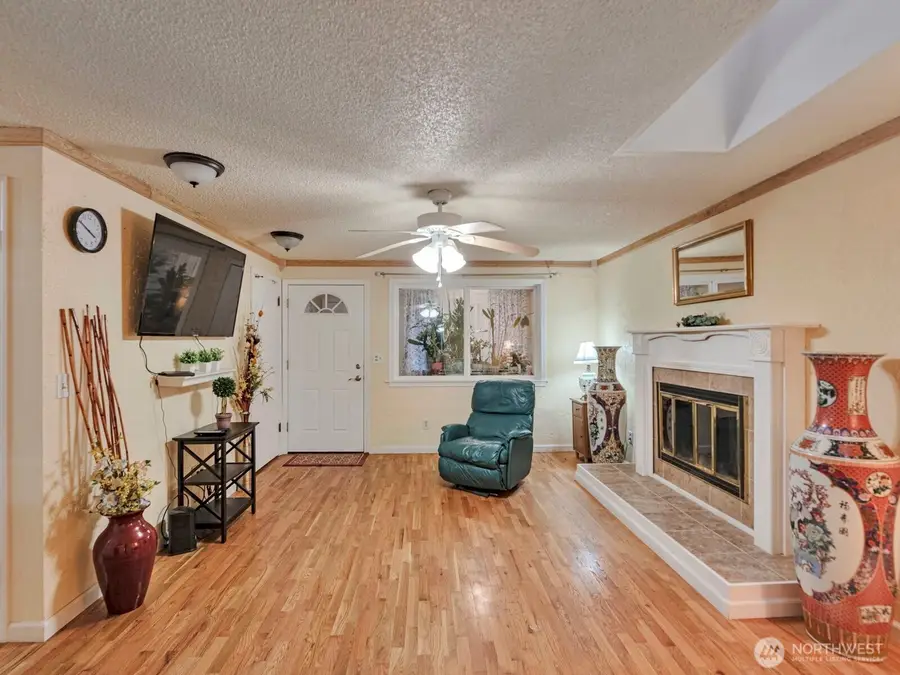 30621 8th Place S, Federal Way, WA 98003 - Image #3