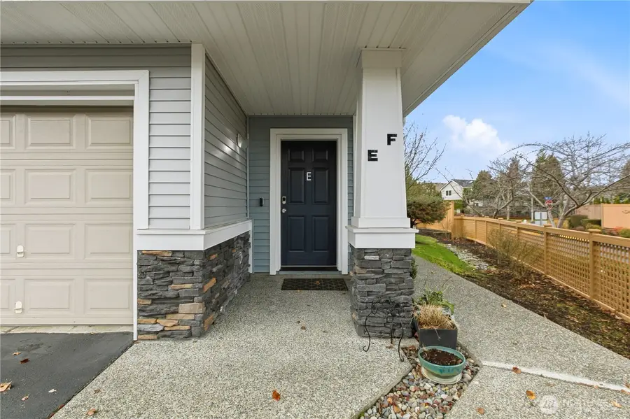 6401 Hazel Avenue Se #E, Auburn, WA 98092 - Image #2