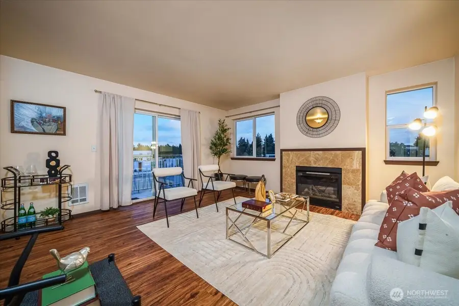 11532 15th Avenue Ne #401, Seattle, WA 98125 - Image #2