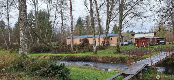 670 Shanklin Road, Onalaska, WA 98570