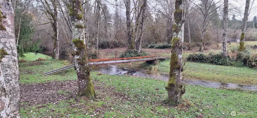 670 Shanklin Road, Onalaska, WA 98570 - Image #3