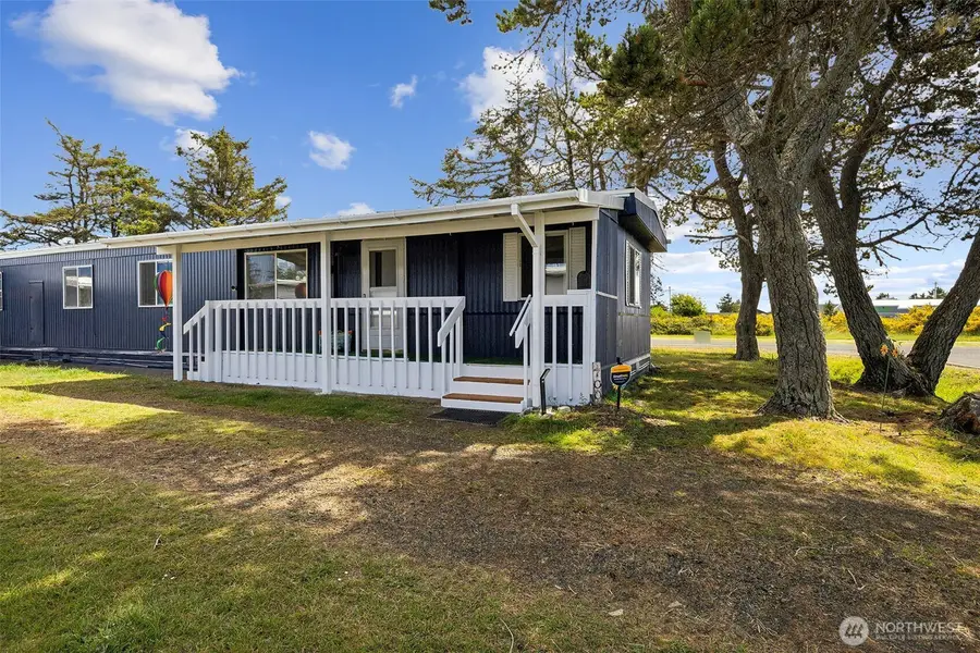 700 S Rain Street Ne, Ocean Shores, WA 98569 - Image #2