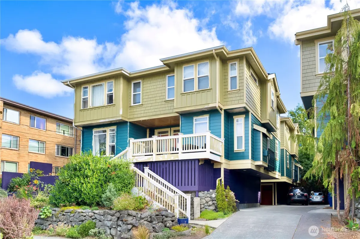 422 Federal Ave E #B, Seattle, WA 98102 - Image #1