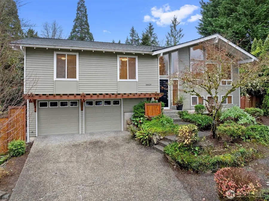 16629 NE 46th Street, Redmond, WA 98052 - Image #2