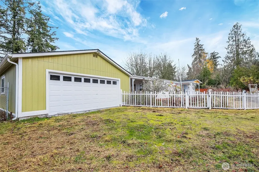 3905 169th Street Ct E, Tacoma, WA 98446 - Image #2