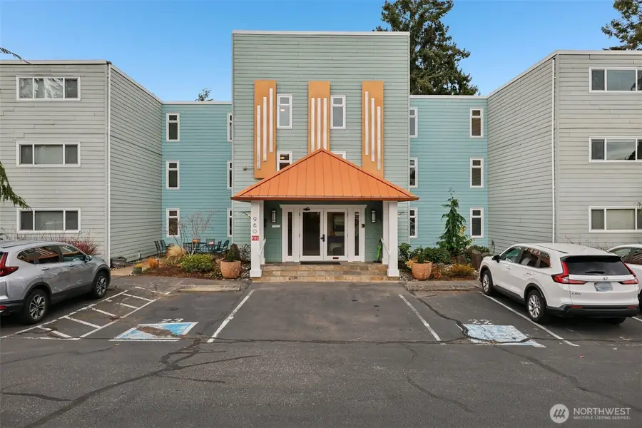 960 5th Avenue S #208, Edmonds, WA 98020 - Image #3