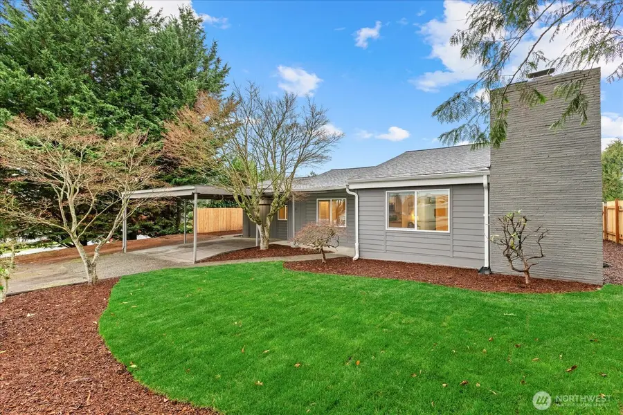 135 117th Street S, Tacoma, WA 98444 - Image #2