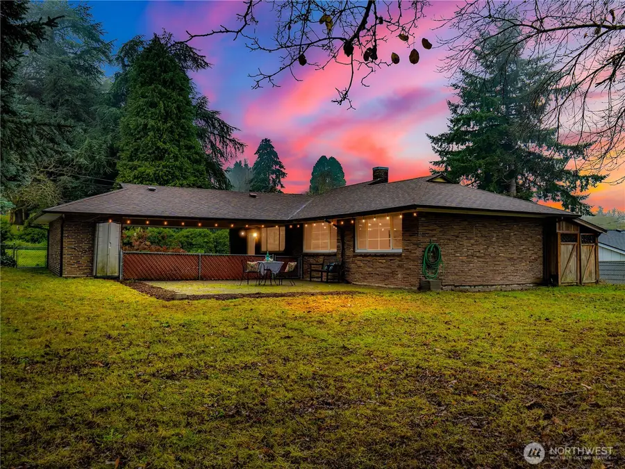723 21st Avenue Sw, Puyallup, WA 98371 - Image #2