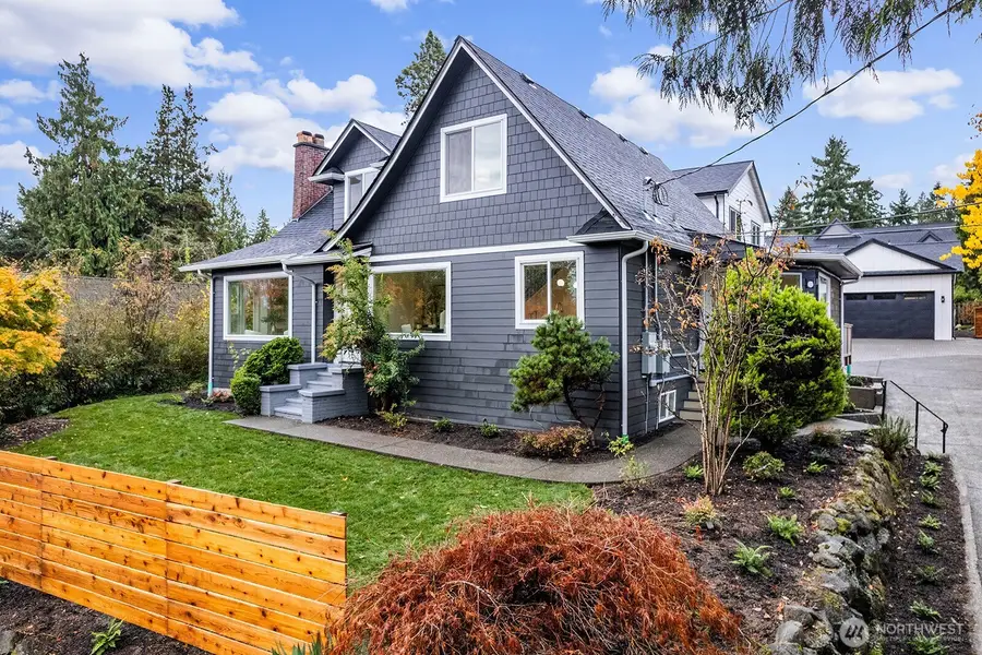 10813 24th Avenue Ne, Seattle, WA 98125 - Image #3