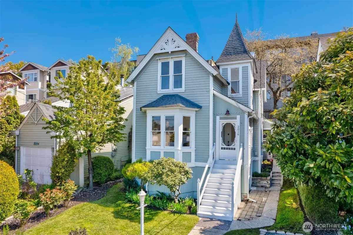 2016 14th Avenue W, Seattle, WA 98119 - Image #1