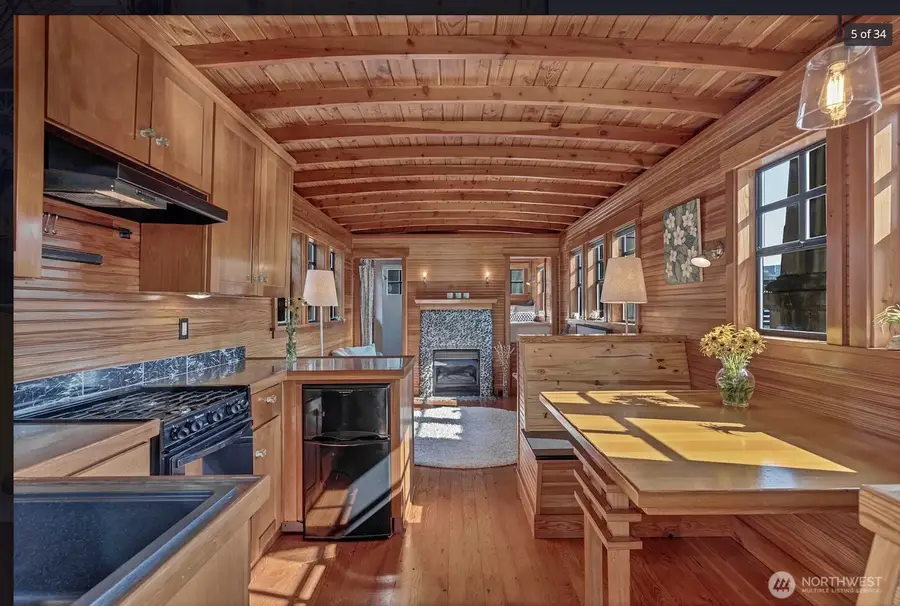 3304 Fuhrman Avenue E #10, Seattle, WA 98102 - Image #3