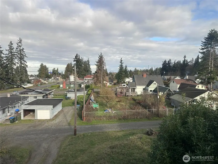 1411 E 5th Street, Port Angeles, WA 98362 - Image #3