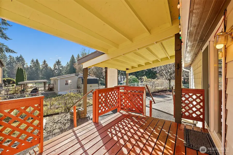 11611 201st Avenue E, Bonney Lake, WA 98391 - Image #2