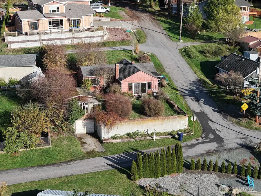 7931 Caddy Street, Anacortes, WA 98221 - Image #2